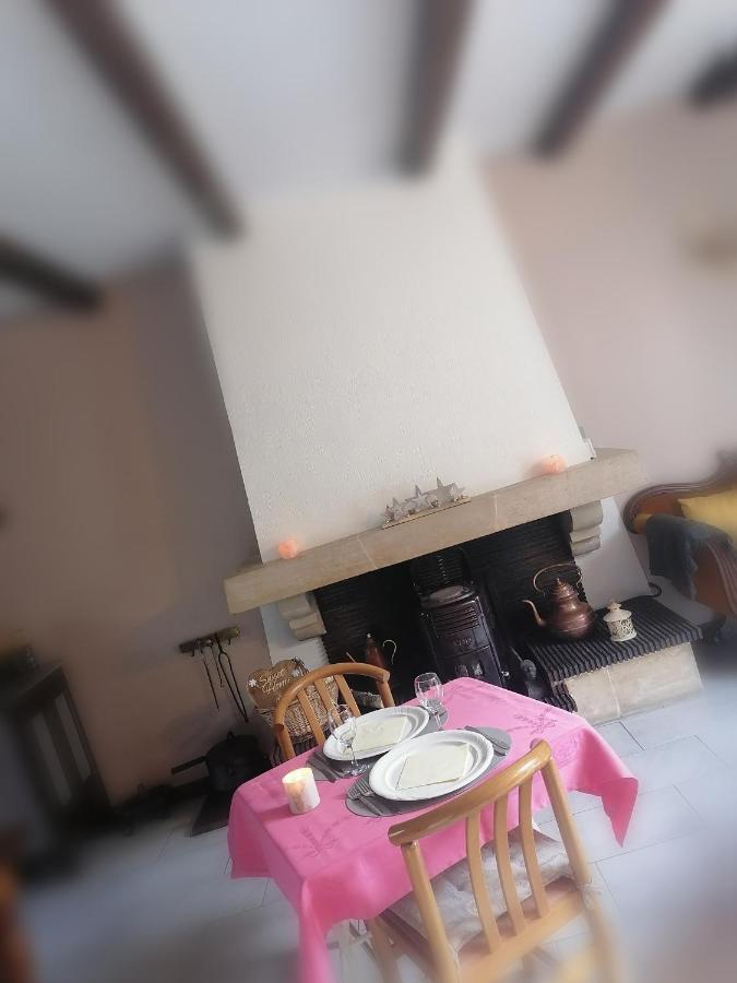 Monthermé Chez Many, Par Fred Et Henri Bed & Breakfast エクステリア 写真